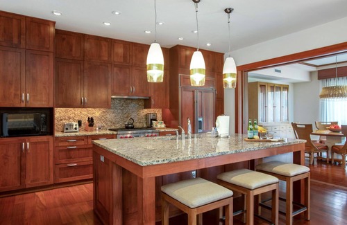 Montage Kapalua Bay Condo | KBM Resorts | FREE CAR | Oceanfront Hale Mala At Montage Kapalua Bay Luxury Retreat at Montage,3-Bedroom Condo with Daily Housekeeping, Spa!