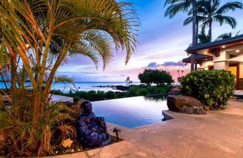 Waikoloa House | KBM Resorts FREE CAR Oceanfront NEW Premium 4 Bedroom Villa with in-home Movie Theater and Private Pool and Hot Tub AC Kolea-Kai-8