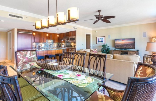 Honokowai Condo | KBM Resorts | Spacious 5-Bedroom Honua Kai Collection | Multi Unit Listing | Same Floor | Ocean Views | 2 Free Rental Cars! HKH-603/09