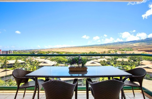 Honokowai Condo | KBM Resorts | Spacious Partial Ocean View 5-Bedroom Honua Kai Collection | Multi Unit Listing | Same Floor | 3 Free Rental Cars! HKK-920/22/26