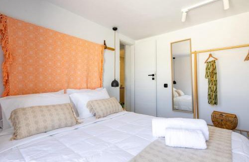 Pisses Villa | Kea 360 VILLAS- Dionysos Den
