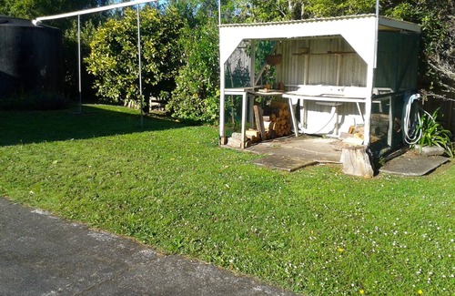 Pohara Cottage | Kea View - Pohara Beach Holiday Home