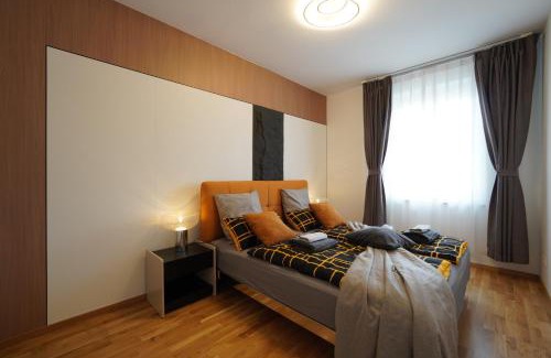 Reudnitz-Thonberg Apartment | KEDA Royale Suite City Center Charm