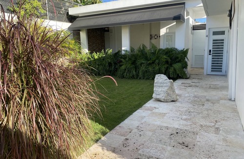 Minillas Apartment | Keep it simple at this peaceful and centrally located place.