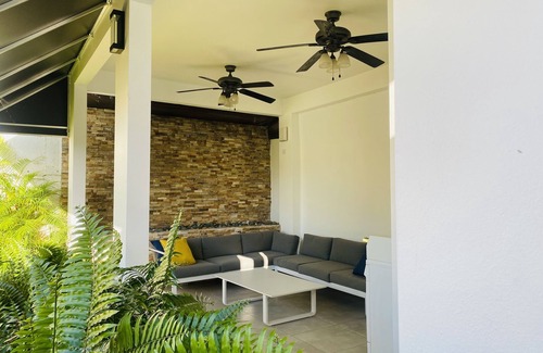 Minillas Apartment | Keep it simple at this peaceful and centrally located place.