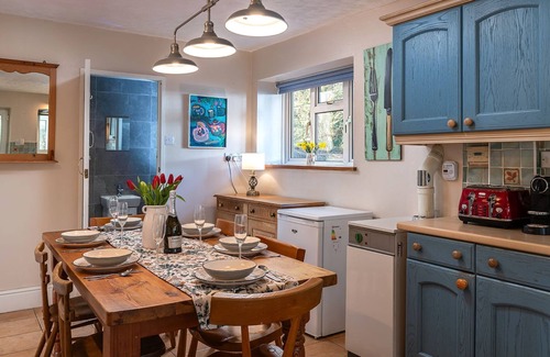 Lydney Cottage | Keeper's Cottage - pet friendly, Forest of Dean