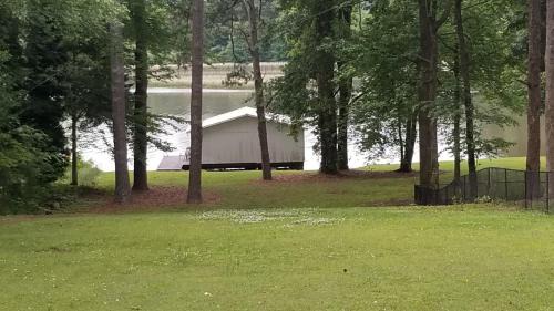 Guntersville House | Keepin' it REEL