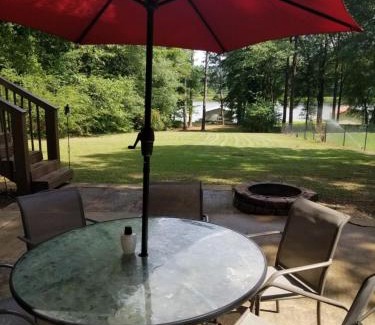 Guntersville House | Keepin' it REEL