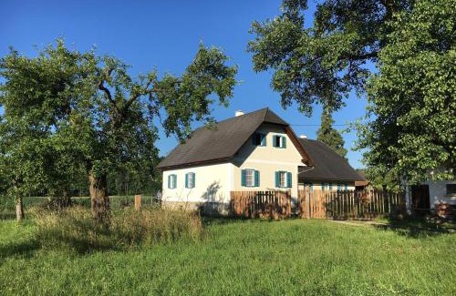 Sankt Martin im Sulmtal House | Kellerstöckl am veganen Bio-Lebenshof "Varm - die vegane Farm"