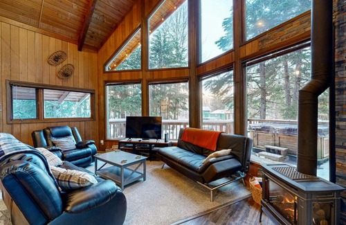 Alyeska Ski Chalet | Kelly's Chalet