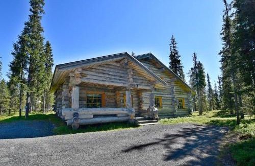 Rukatunturi Villa | Kelokantola by the lake