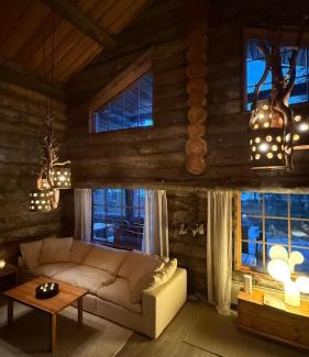 Rukatunturi Villa | Kelokantola by the lake
