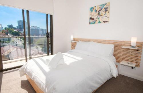 Wollongong CBD Apartment | Kembla
