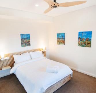 Wollongong CBD Apartment | Kembla