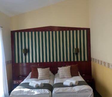Hodmezovasarhely Hotel | Kenguru Panzió