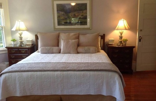 Phippsburg Bed & Breakfast | Kennebec Room - King Bed, Private Bath