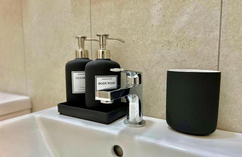 Malaysia Tambahan Apartment | Kenwingston Avenue - 2R2B Youdo Suites KLCC View