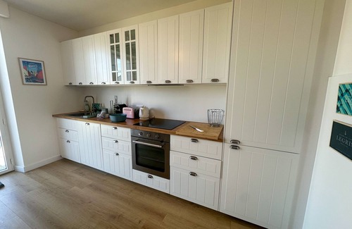 Ploudalmezeau Ski Chalet | KER AVEL - Renovated family house near the beach