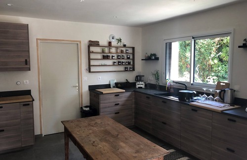 Saint-Jacut-de-la-Mer House | Kernoo. in the heart of the peninsula located 3 minutes from the sea and shops