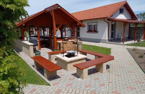 Hegyko Apartment | Kertész Vendégház