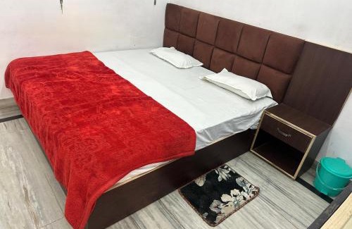 Allahabad House | Keshari Guest House