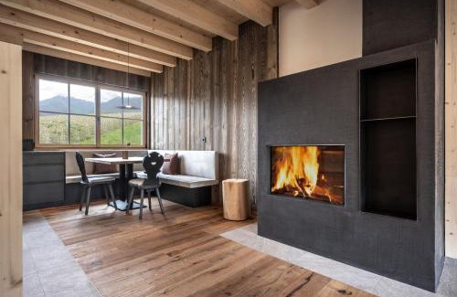 Naz Sciaves House | Kessler's Mountain Lodge