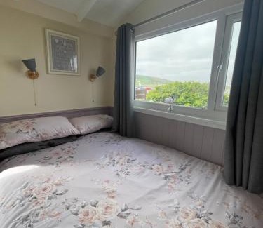 Finstown Apartment | Kevara Shepherds Hut