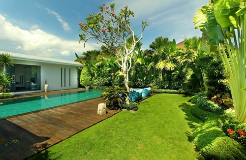 Sunset Road Villa | KF4 · Central Seminyak 10mn walk Oberoi villa