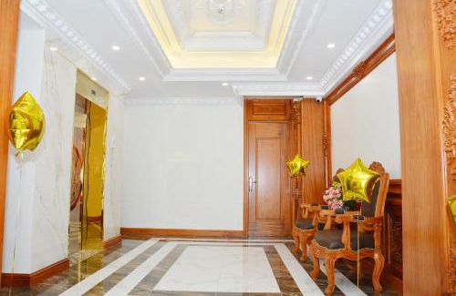Duc Trong Hotel | Khách sạn Le Royal