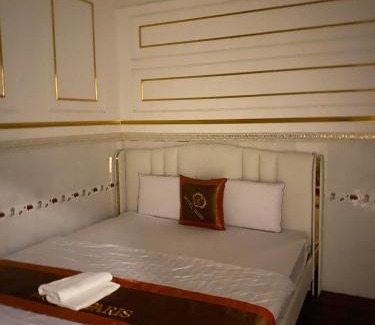 Binh Tan Hotel | Khách sạn PARIS 3 đường 38 phường Tân Tạo Quận Bình Tân