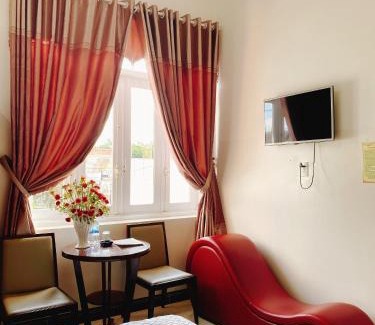Sa Thay Hotel | khách sạn sơn hạ