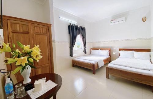 Sa Thay Hotel | khách sạn sơn hạ