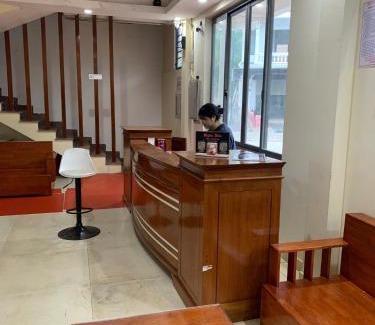 Co To Hotel | Khách Sạn Thành Trung Vàn Chảy