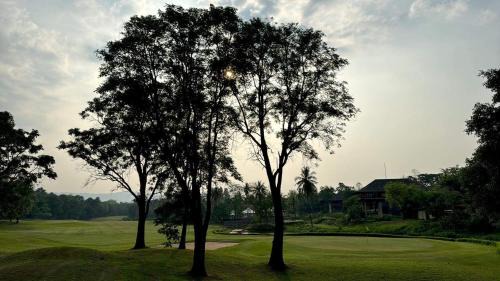 Mu Si Villa | Khaoyai Kirimaya Atta Residence 5 BR Villa