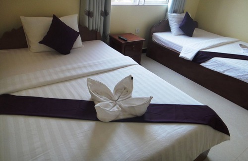 Kampot Hotel | Khemra I Guesthouse