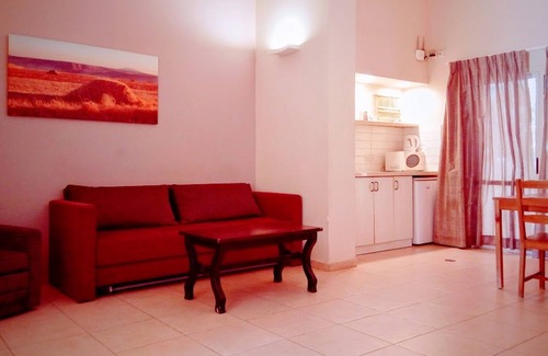 Tirat Zvi Apartment | Kibbutz Tiratzvi - Country Lodging