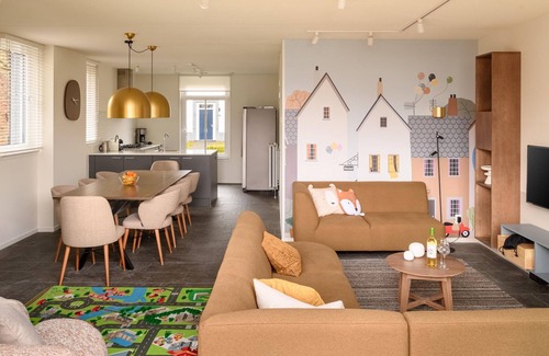 Maastricht Villa | Kids' Villa in Maastricht with Sauna & Bubble Bath