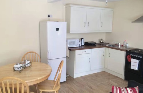County Kilkenny Apartment | Kilkenny Organic Farm 2-Bed Apt, Sleeps 4, Parking
