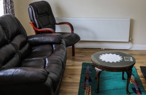 Tully Cottage | KILLARY BAY VIEW HOUSE, family friendly in Tully, County Galway