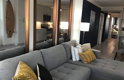 Galveston Condo | Killer kitchen, OMG Gulf, bay views. Right on the beach. Sleeps 2-4.