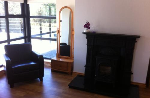 Duncormick House | Kilmore Quay Castleview 1 - 5 Bedroom House