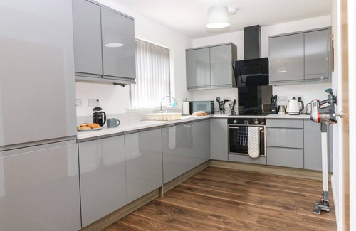 Tomintoul Cottage | KILMUIR COTTAGE, family friendly, with a garden in Tomintoul