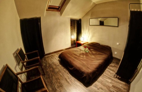 Bazet Apartment | kiné lounge