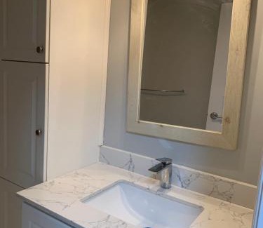 Kincardine House | Kincardine 2 BRs,1 office,1 bath