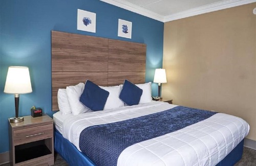 Fairhaven Hotel | King Bed Standard View