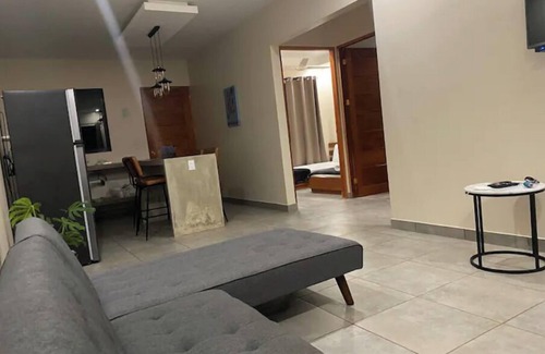 Puerto Viejo de Talamanca Villa | King Size Bed Family Apartment Full Kitchen Pool Side Near Beach - 101