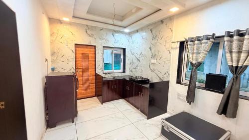 Daman House | King House