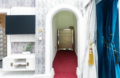 Santeo House | King larrison,s villa