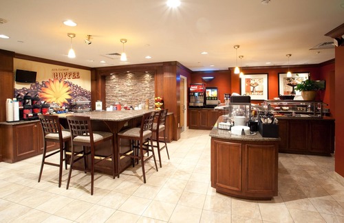 Great Falls Condo | King Suite. Free Breakfast. Indoor Pool & Hot Tub. On the Missouri River.