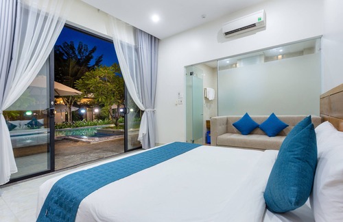 Thanh Ha Hotel | King Suite Pool View - Nature Retreat